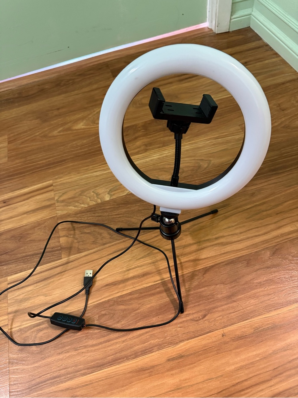 LED Selfie Ring Light with Phone Holder - White & Black